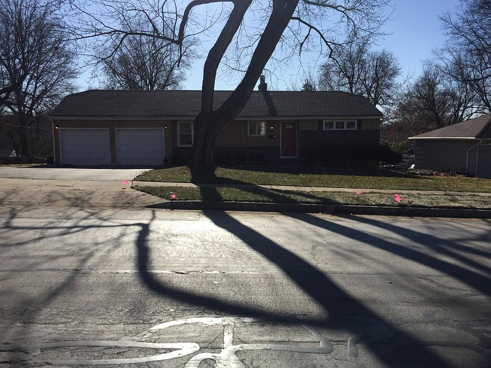1st image of 3317 W 71st St