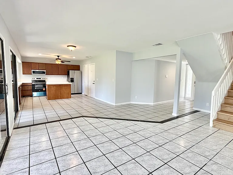 6048 Garrett St — Photo 30