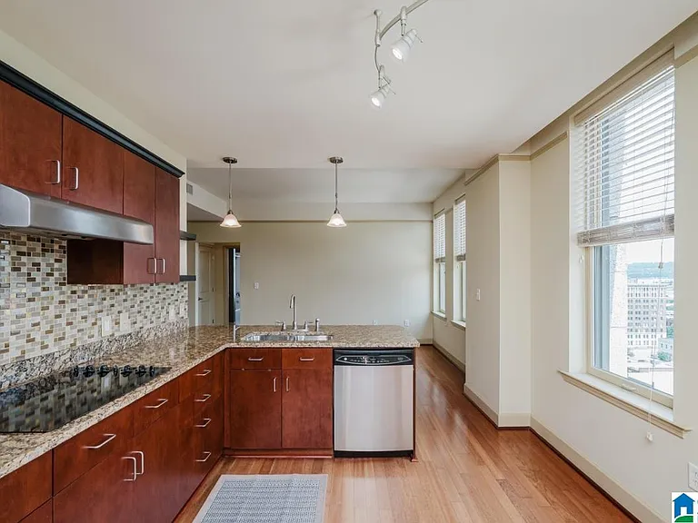 2024 2nd Ave N #1101 — Photo 13