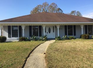 15013 Woodmoss Dr, Baton Rouge, LA 70816