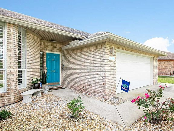 3rd image of 14208 Crystal Cove Dr
