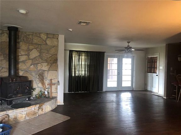 2nd image of 2125 N Fm 51