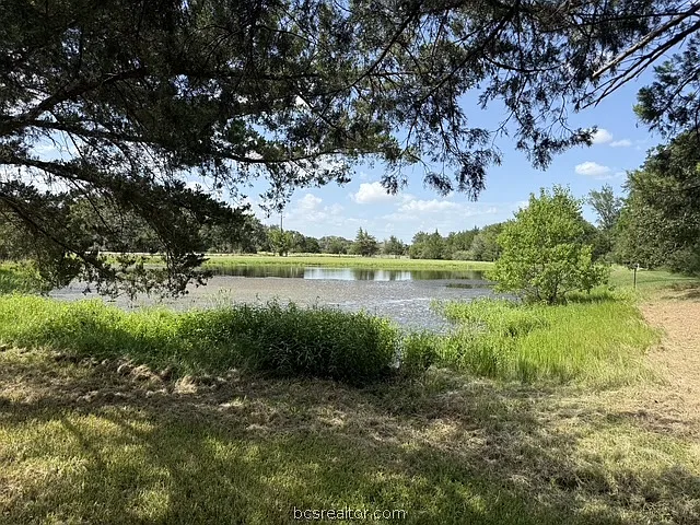 9581 Valley View Dr — Photo 4