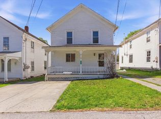 8 West Street, Bennington, VT 05257