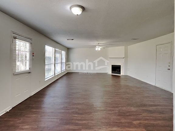 4th image of 622 Oak Hill Dr