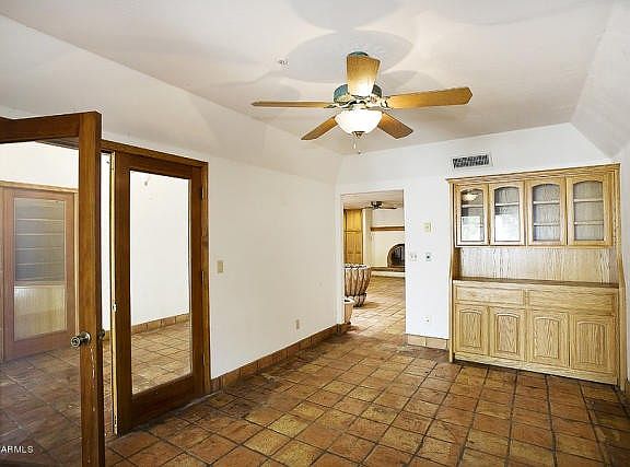4th image of 7501 N Via De La Escuela
