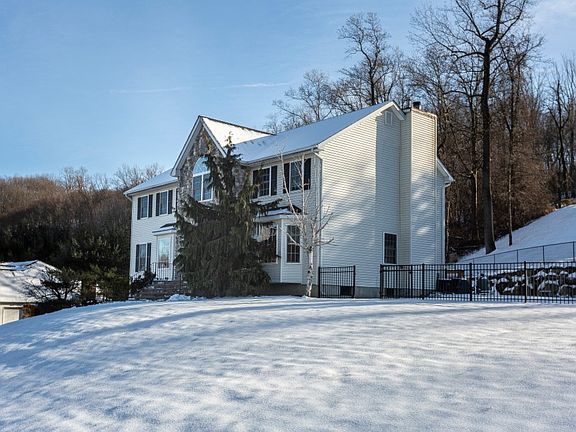 2nd image of 20 Osborn St