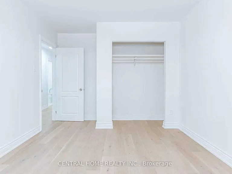 47 Sherwood Forest Dr #MAIN — Photo 22
