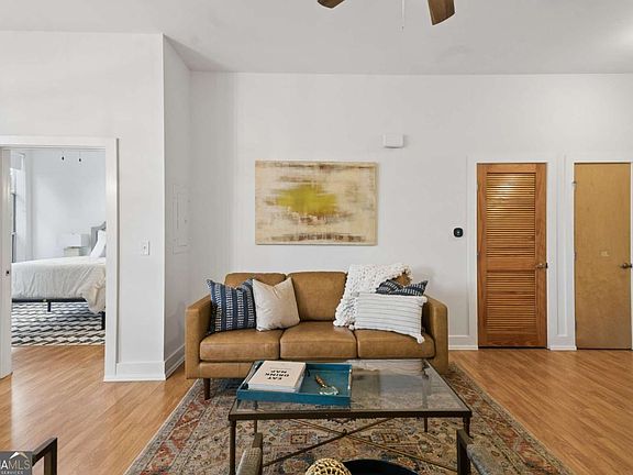 5th image of 2630 Talley St Unit 419