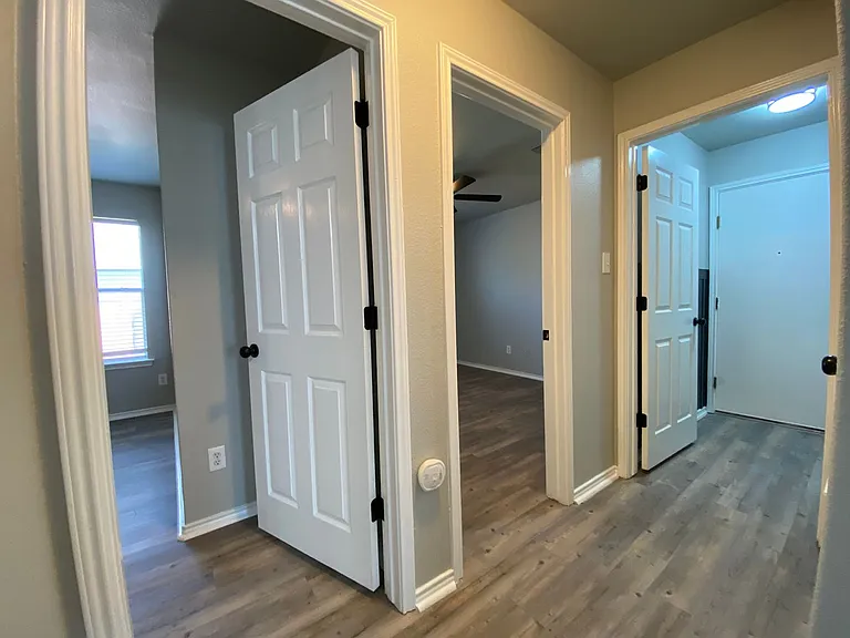 303 Cardinal Way — Photo 19