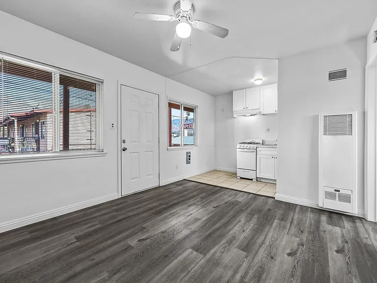 3626 E Colorado Blvd #17 — Photo 4