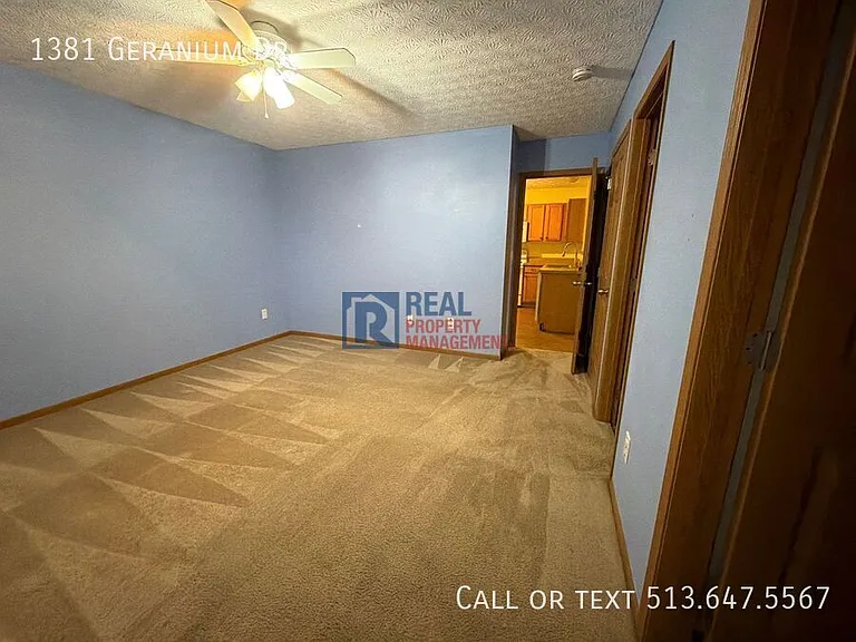 1381 Geranium Dr — Photo 22