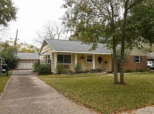 4810 Kingfisher Dr, Houston, TX 77035