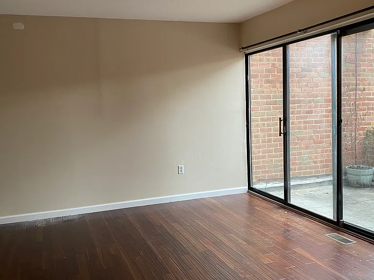 713 South St — Photo 11
