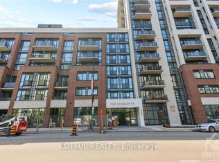 560 Rideau St #1305, Ottawa, ON K1N 0G3