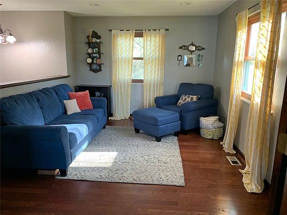 2nd image of 9048 Panorama Ct