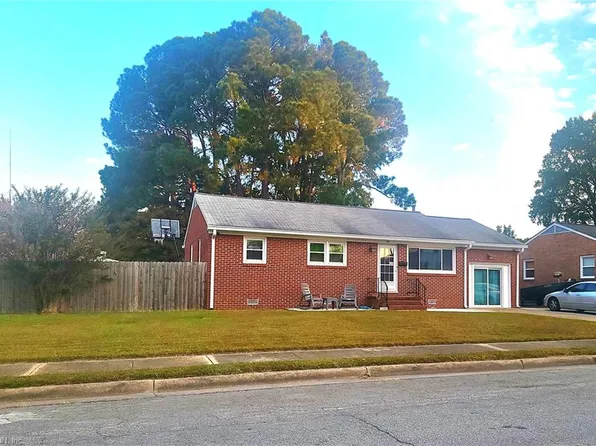 311 Hercules Dr, Hampton, VA 23669