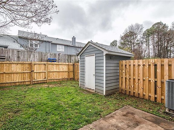 4th image of 7817 Fitzgerald Ct