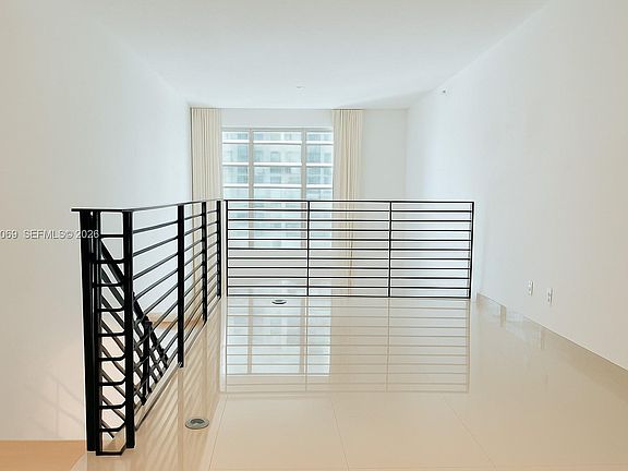 5th image of 60 SW 13th St APT 3418