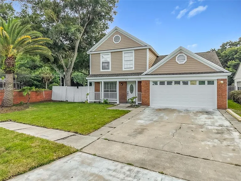 650 Whittingham Pl — Photo 3