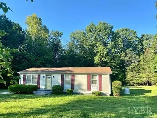620 Rothwood Rd, Monroe, VA 24574