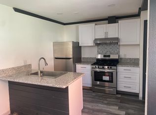 4905 N Holt Ave APT 102, Fresno, CA 93705