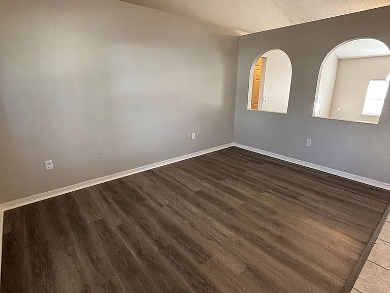1613 Sail Dr — Photo 4