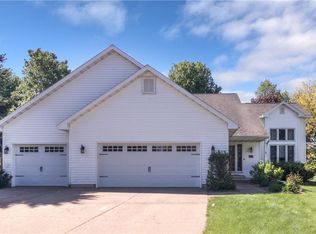 3512 Teal Ct, Eau Claire, WI 54701