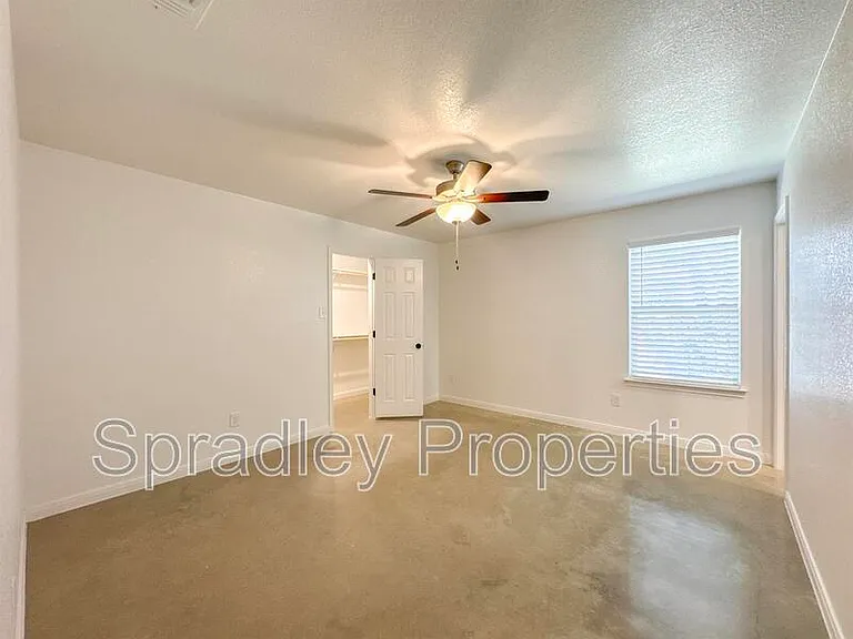 9110A Winding Ct — Photo 11