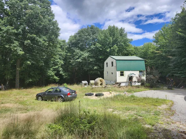 528 Sebago Road, Naples, ME 04055