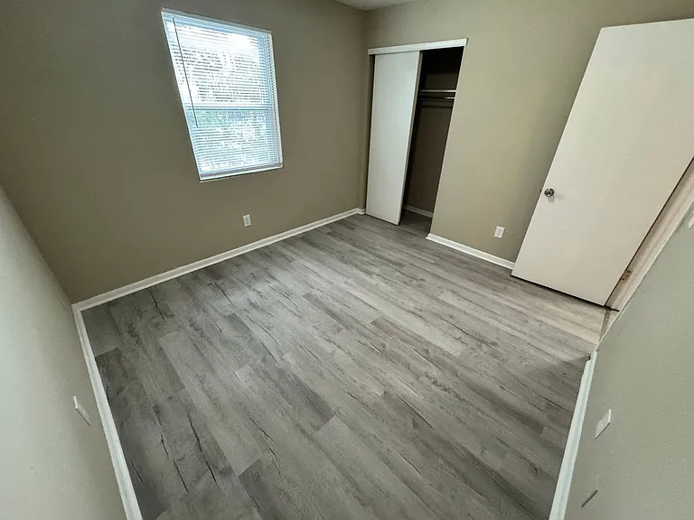 2320 N. 4th Street — Photo 23
