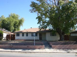 2809 Fordham St, Bakersfield, CA 93305