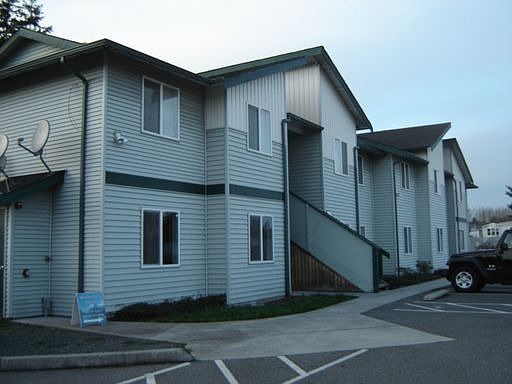 1st image of 260 NE 7th Ave APT B204