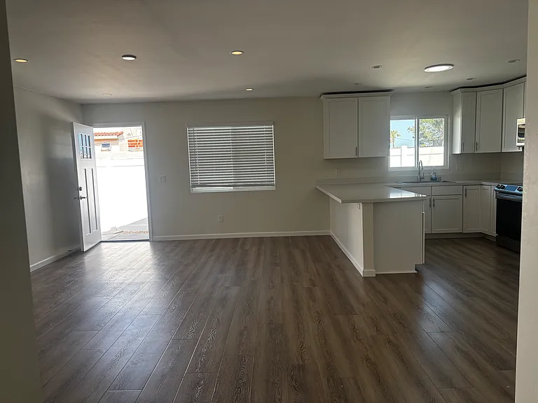 4564 Adair St — Photo 5