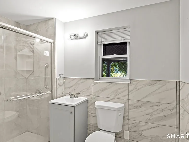 24 Park Ter — Photo 10