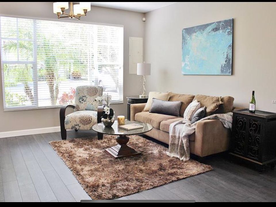 1st image of 13707 Forest Lake Dr
