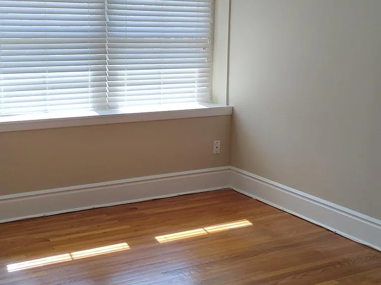 8622 Somerset Ave — Photo 19