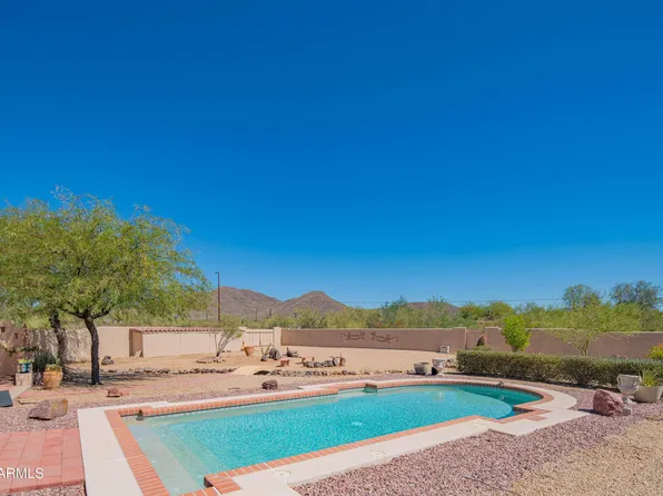 39009 N 9th Street, Phoenix, AZ 85086
