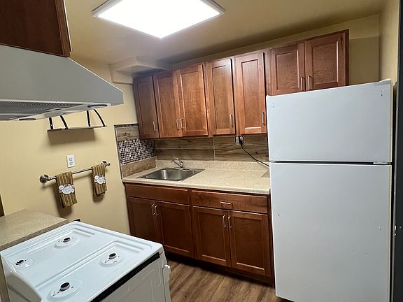 2nd image of 237 W 135th St APT 1B