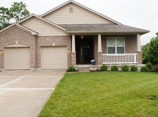 2771 Chopin Dr, Cincinnati, OH 45231