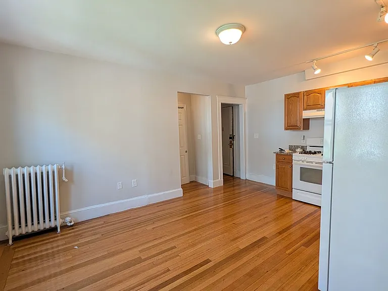 1622 Commonwealth Ave #27 — Photo 9