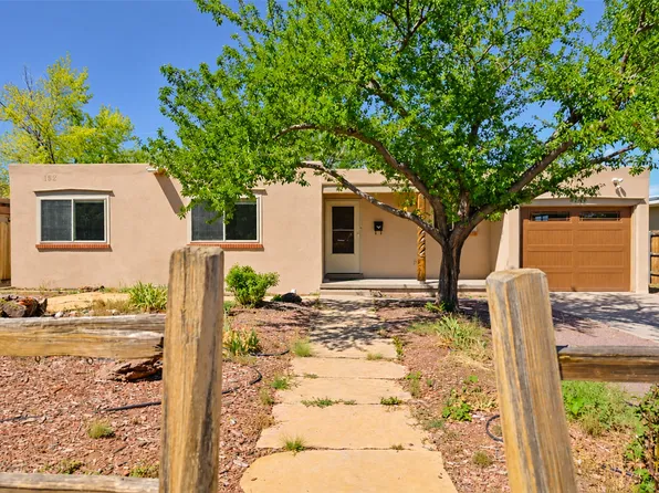 2592 Camino Chueco, Santa Fe, NM 87505