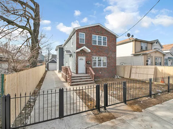 132-50 Bennett Ct #2FAMILY, Jamaica, NY 11434