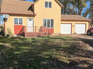 38326 129th St, Aberdeen, SD 57401