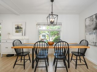 3248 Beverley Cres, North Vancouver, BC V7R 2W3
