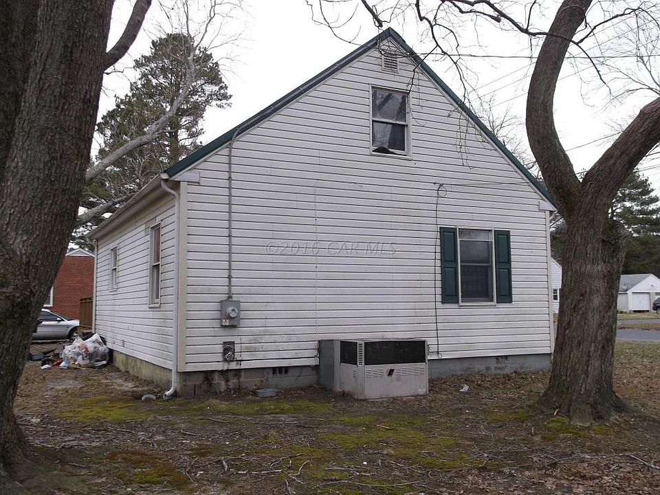 2nd image of 406 Pacific Ave