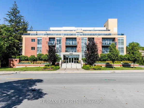 8302 Islington Ave #211, Vaughan, ON L4L 0E6