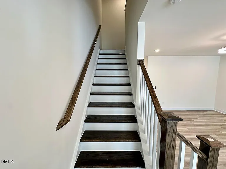 947 Kensley Grove Ln — Photo 14