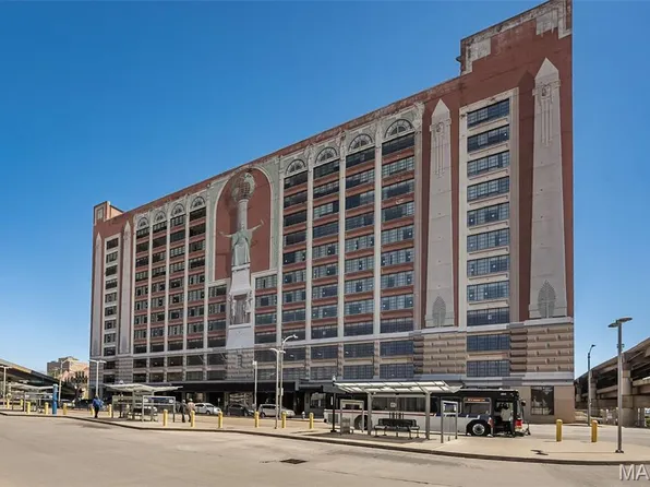 400 S 14th St APT 1218, Saint Louis, MO 63103