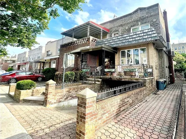 2108 67th St, Brooklyn, NY 11204
